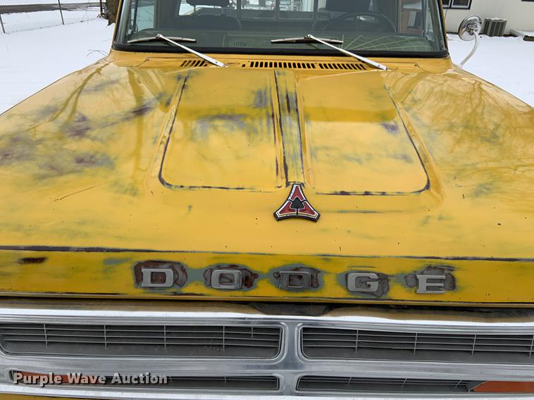 image for item DY9797 1970 Dodge D100 pickup truck