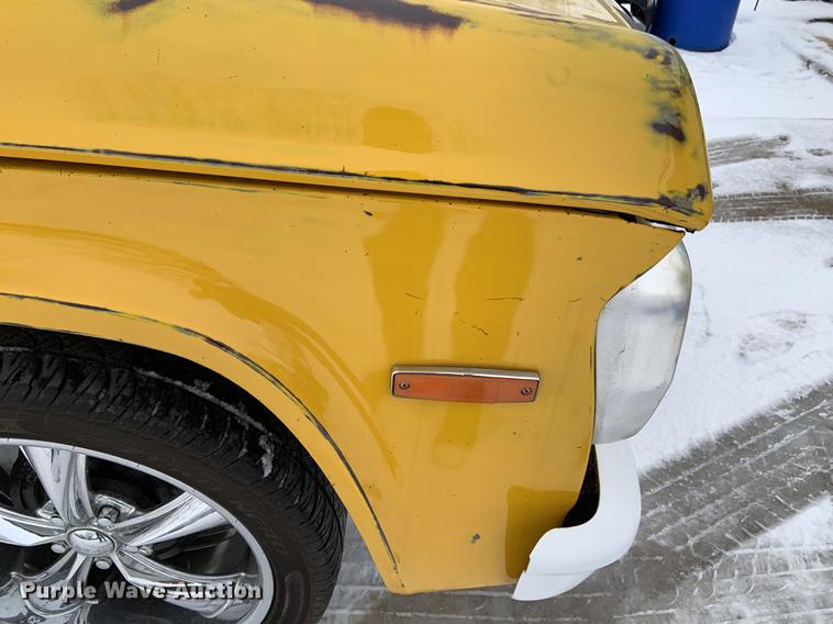 image for item DY9797 1970 Dodge D100 pickup truck