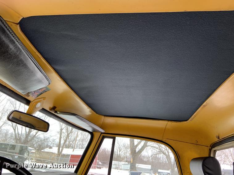 image for item DY9797 1970 Dodge D100 pickup truck