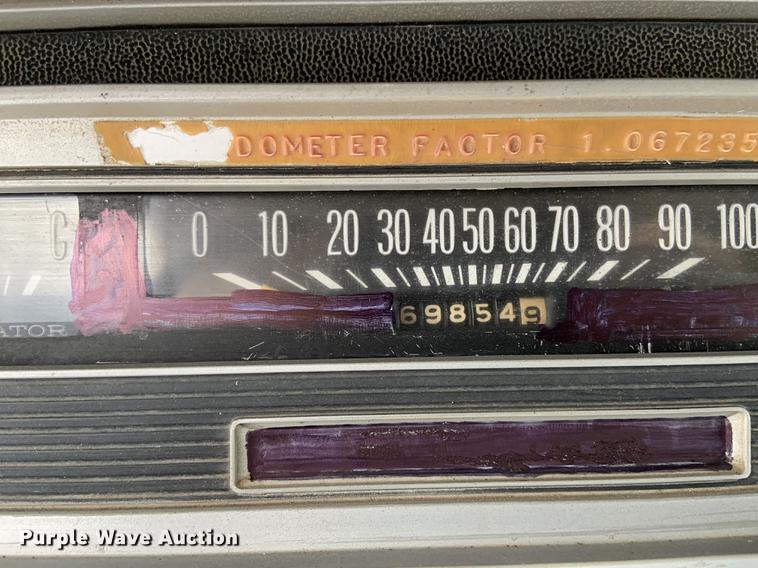 image for item DY9797 1970 Dodge D100 pickup truck