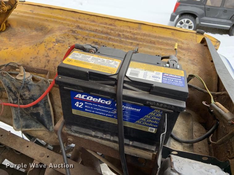 image for item DY9797 1970 Dodge D100 pickup truck