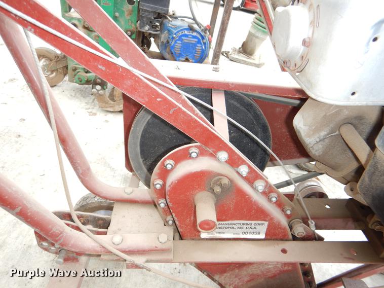 image for item EA9140 (3) Maxim tillers