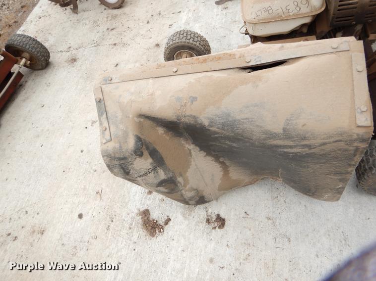 image for item EA9196 Lawn and garden equipment