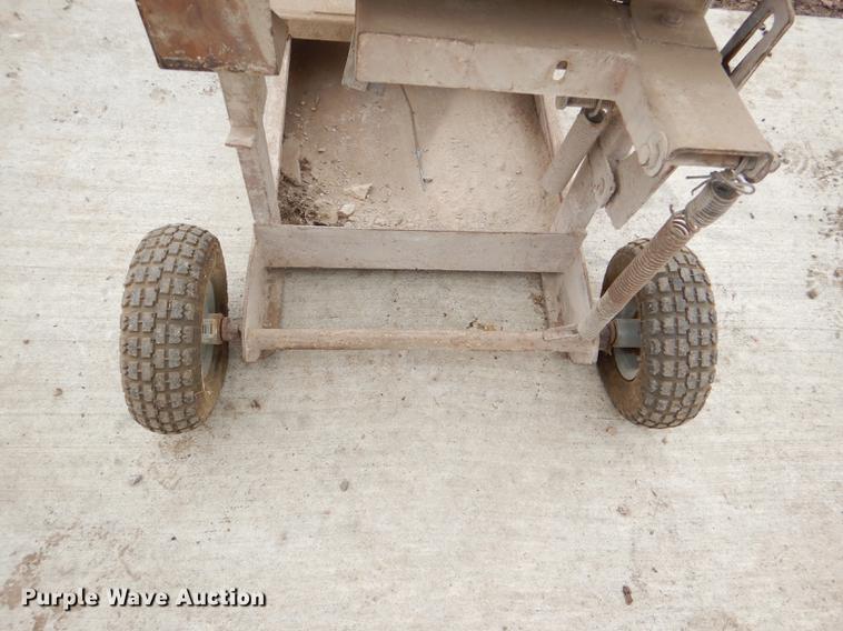 image for item EA9198 Edge concrete tile saw