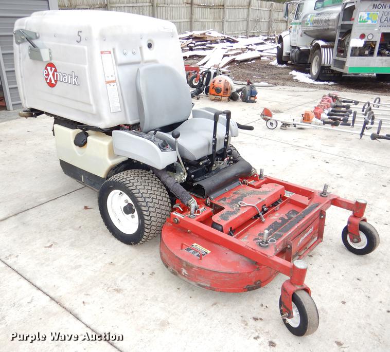 image for item EA9199 Ex Mark Navigator ZTR lawn mower