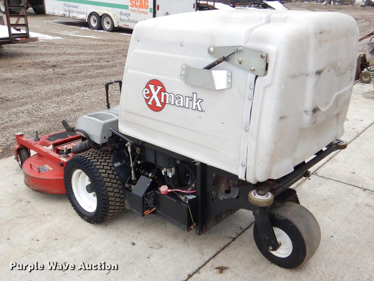image for item EA9199 Ex Mark Navigator ZTR lawn mower