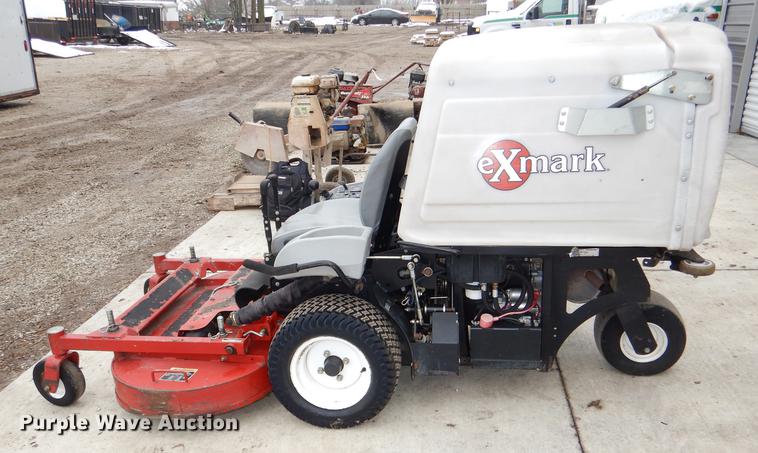 image for item EA9199 Ex Mark Navigator ZTR lawn mower
