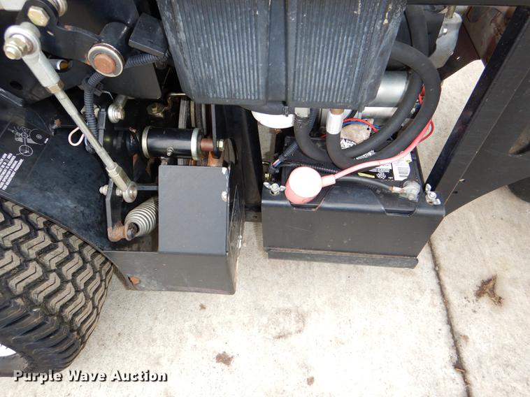 image for item EA9199 Ex Mark Navigator ZTR lawn mower