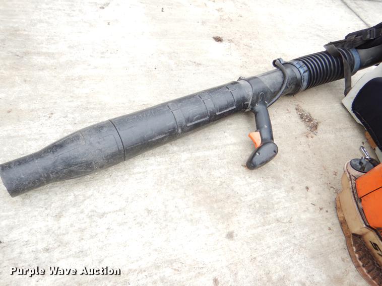 image for item EA9201 (3) blowers