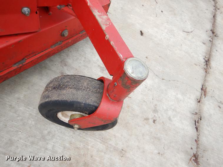 image for item EA9202 Ex Mark VT24KA484 ZTR lawn mower