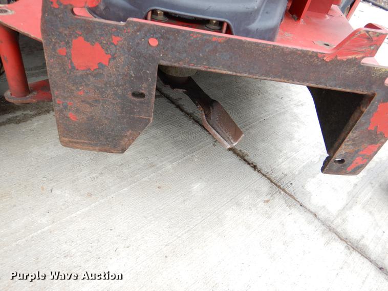 image for item EA9202 Ex Mark VT24KA484 ZTR lawn mower