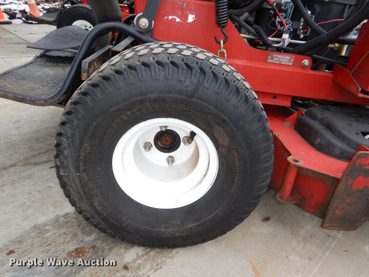 image for item EA9202 Ex Mark VT24KA484 ZTR lawn mower