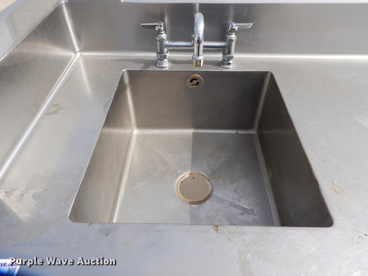 image for item EB9660 Stainless steel prep table