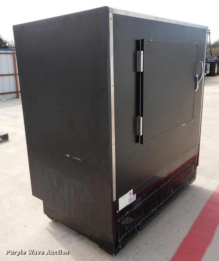 image for item EB9662 Federal Industries RSSM560SC-3 air curtain merchandiser