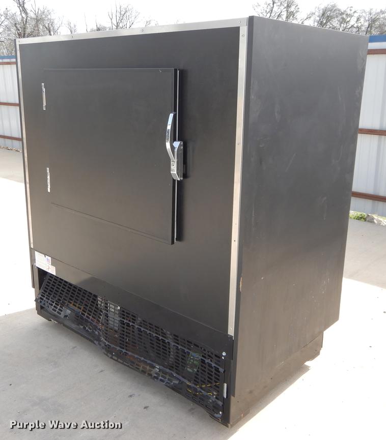 image for item EB9664 Federal Industries RSSM560SC-3 air curtain merchandiser