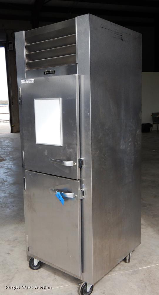 image for item EB9668 Traulsen RHF132WP-HHS stainless steel warming cabinet