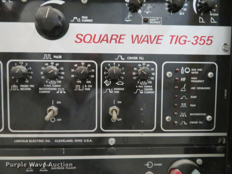 image for item EV9575 Lincoln Square Wave TIG-355 welder