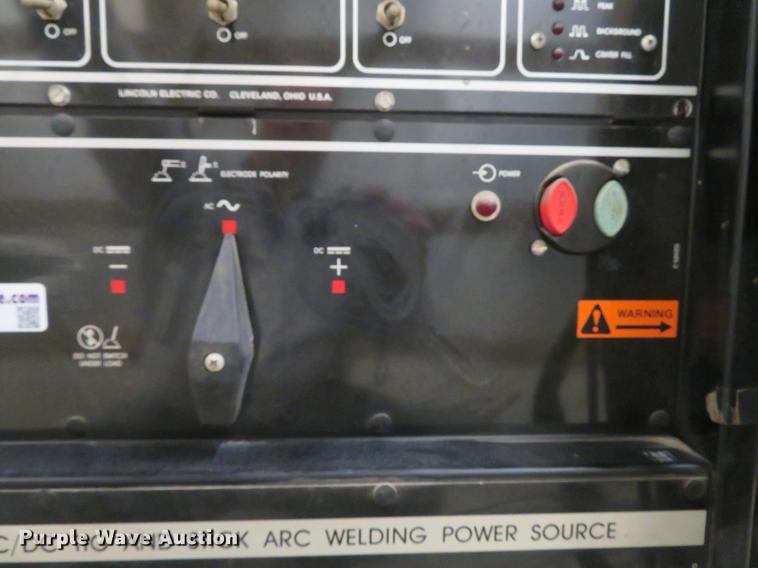 image for item EV9575 Lincoln Square Wave TIG-355 welder