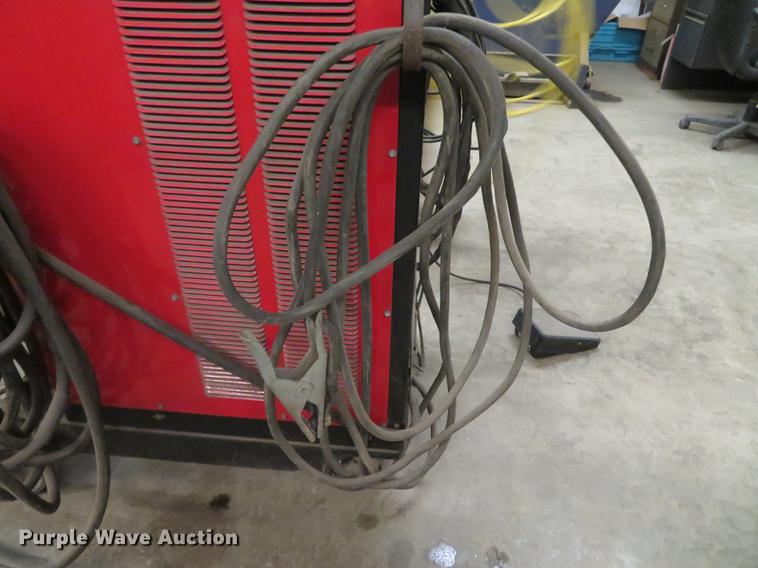 image for item EV9575 Lincoln Square Wave TIG-355 welder