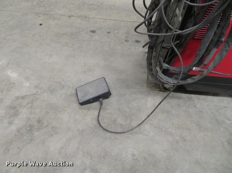 image for item EV9575 Lincoln Square Wave TIG-355 welder