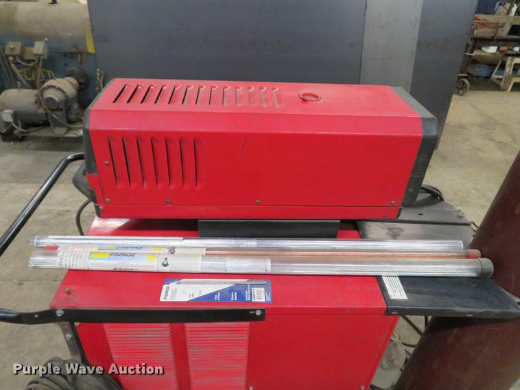 image for item EV9575 Lincoln Square Wave TIG-355 welder