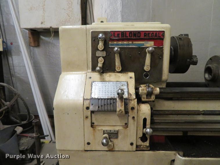 image for item EV9579 LeBlond Regal lathe