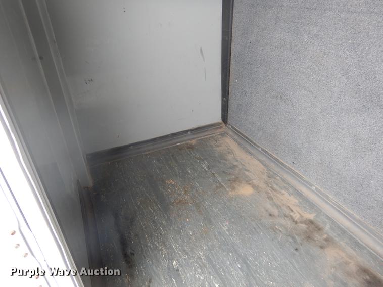 image for item FA9266 2005 Ford Econoline E450 shuttle bus