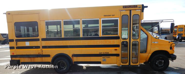 image for item FA9267 2003 Ford E450 school bus