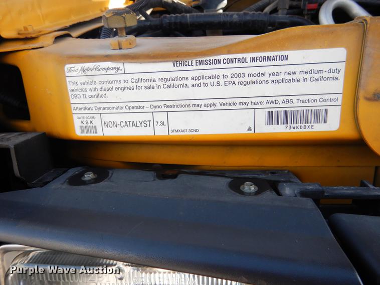 image for item FA9267 2003 Ford E450 school bus