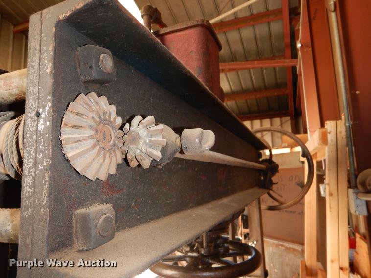 image for item FH9002 Hydraulic press