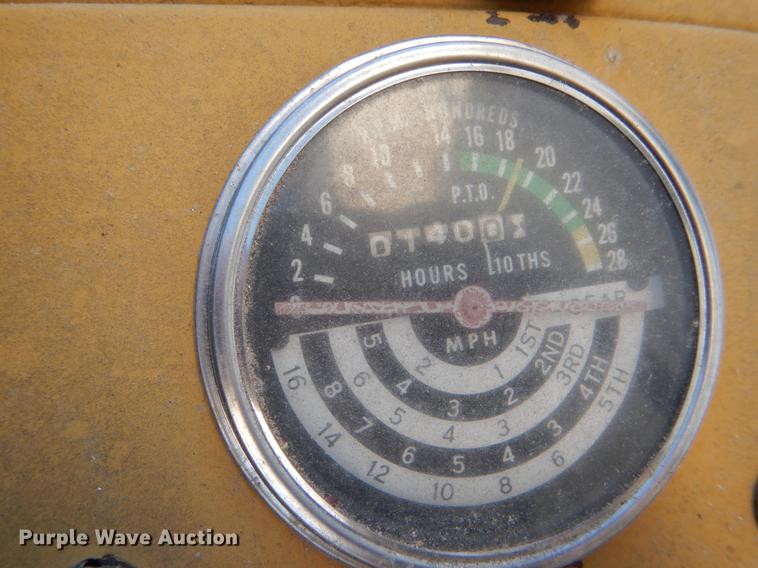 image for item FH9006 John Deere 1010 tractor