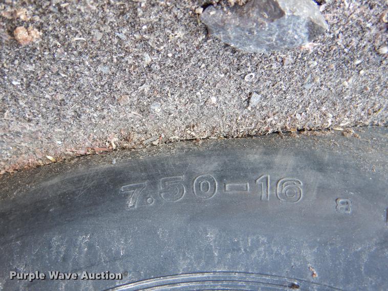 image for item FH9006 John Deere 1010 tractor