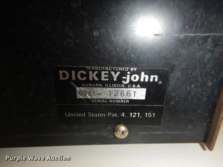 image for item FH9008 Dickey-John GAC II grain analysis computer