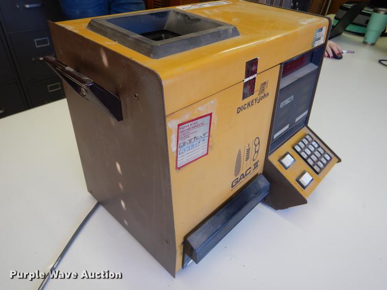 image for item FH9009 Dickey-John GAC II grain analysis computer