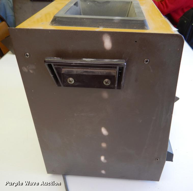 image for item FH9009 Dickey-John GAC II grain analysis computer