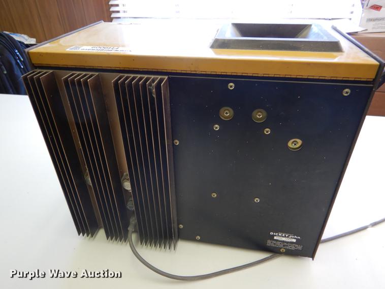 image for item FH9009 Dickey-John GAC II grain analysis computer