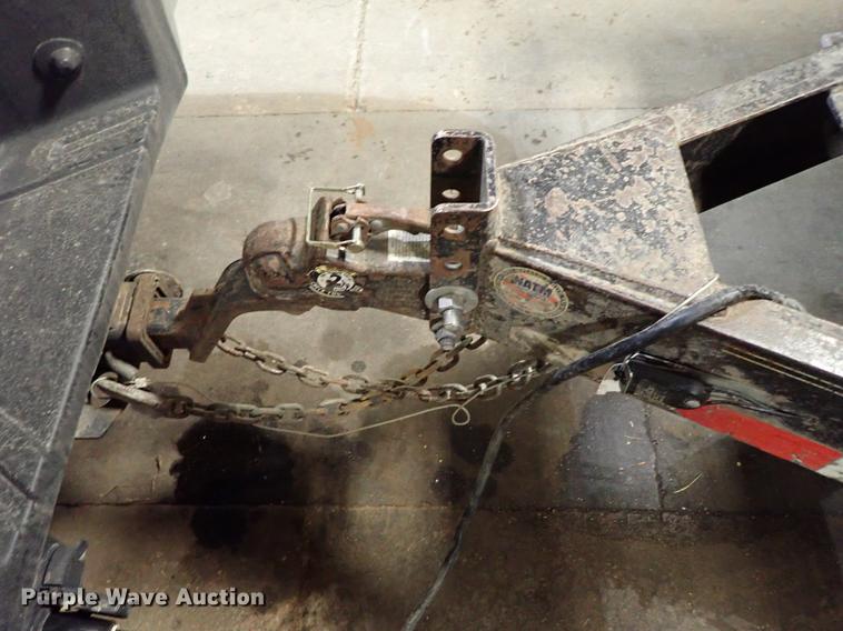 image for item FH9570 2007 Load Trail equipment trailer