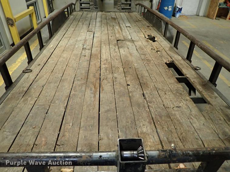 image for item FH9570 2007 Load Trail equipment trailer