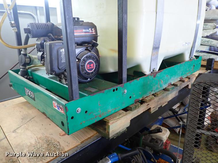 image for item FH9660 Lesco spray tank