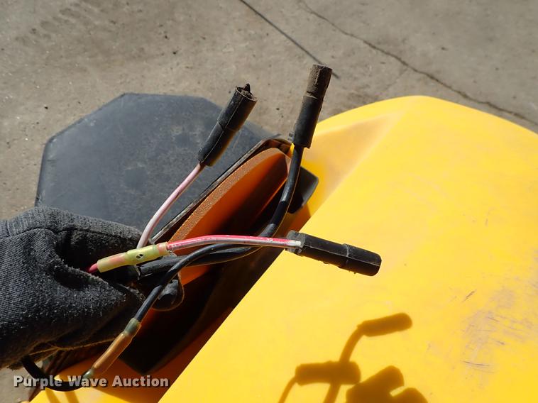 image for item FH9664 (2) spreaders