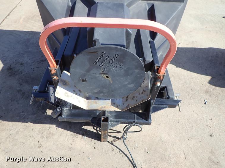 image for item FH9664 (2) spreaders