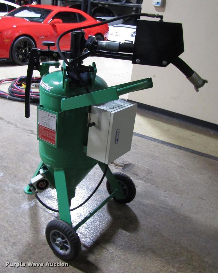 image for item FJ9616 Rovan dust free media blaster