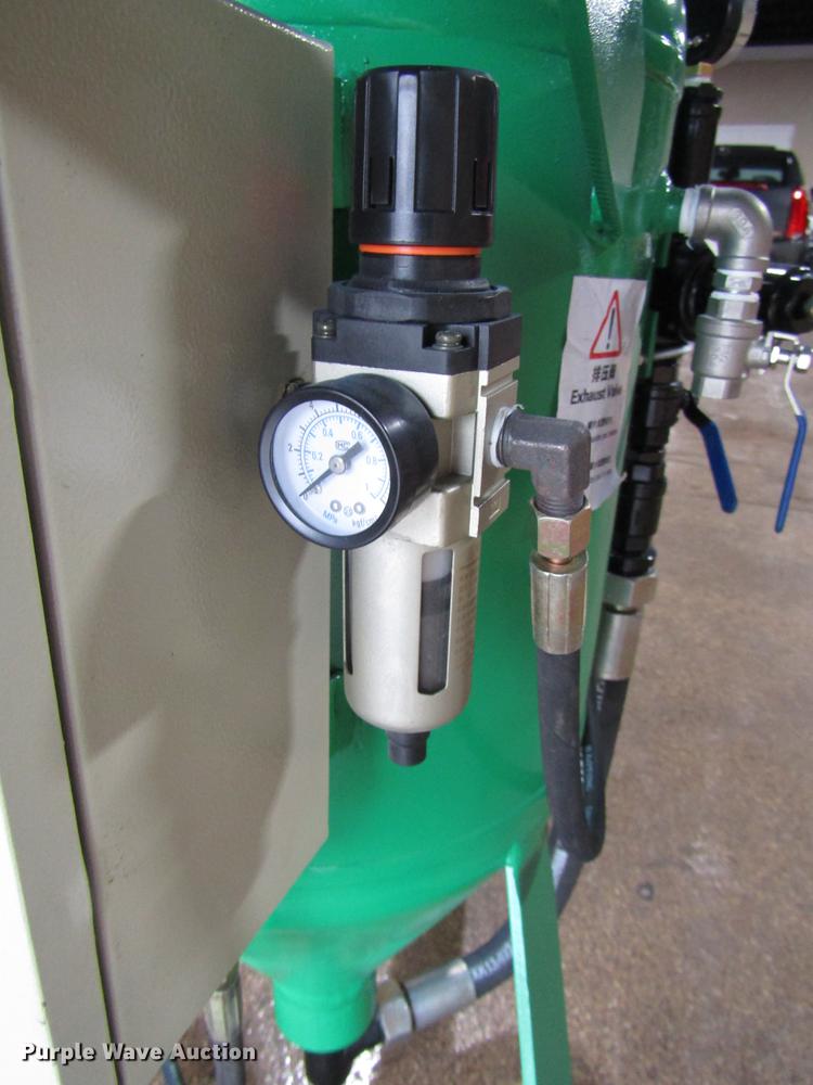 image for item FJ9616 Rovan dust free media blaster