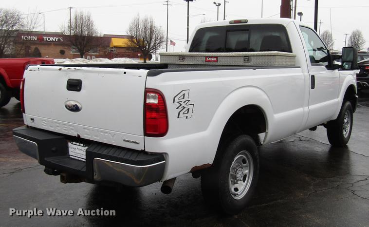 image for item FJ9618 2012 Ford F250 Super Duty pickup truck