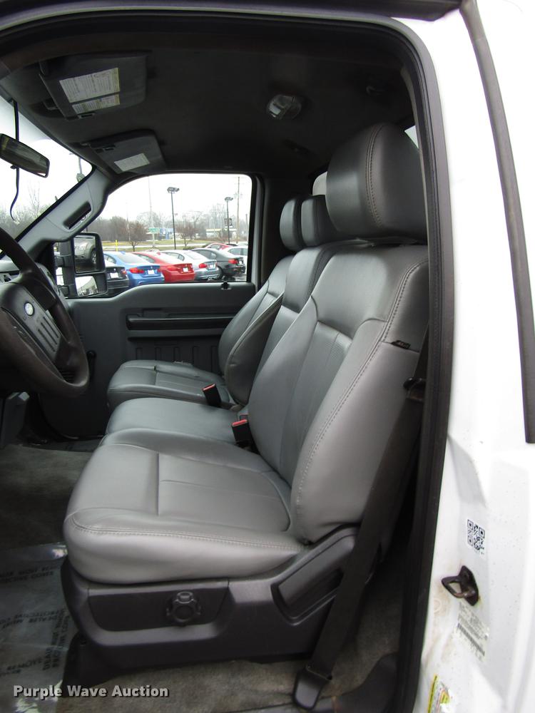 image for item FJ9618 2012 Ford F250 Super Duty pickup truck