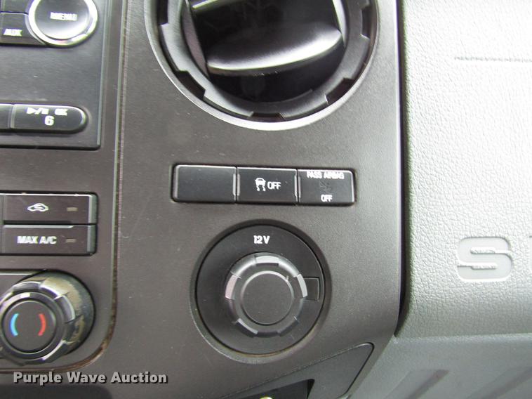 image for item FJ9618 2012 Ford F250 Super Duty pickup truck