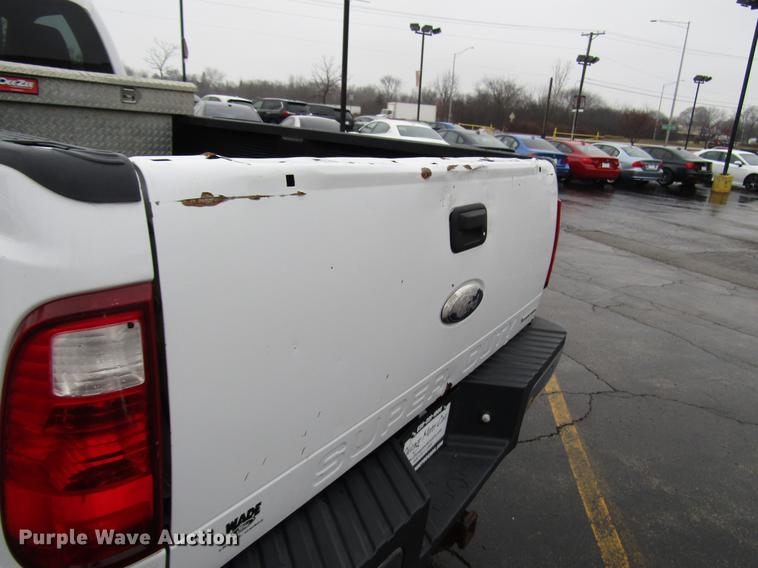 image for item FJ9618 2012 Ford F250 Super Duty pickup truck