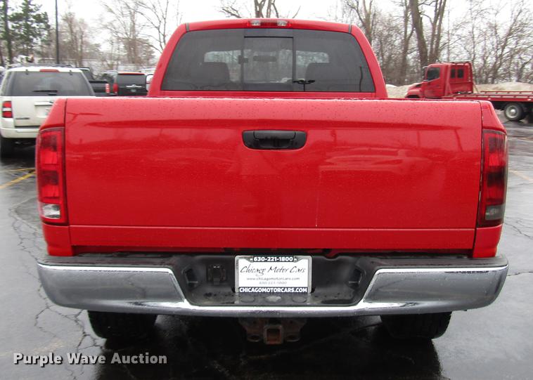 image for item FJ9619 2006 Dodge Ram 3500 Quad Cab pickup truck
