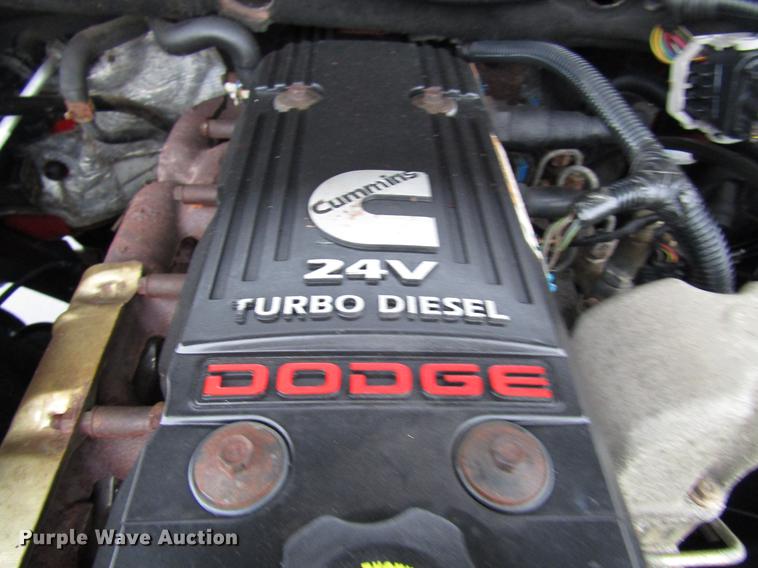 image for item FJ9619 2006 Dodge Ram 3500 Quad Cab pickup truck