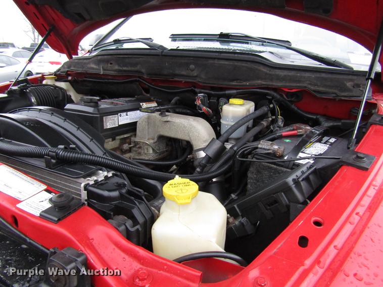 image for item FJ9619 2006 Dodge Ram 3500 Quad Cab pickup truck